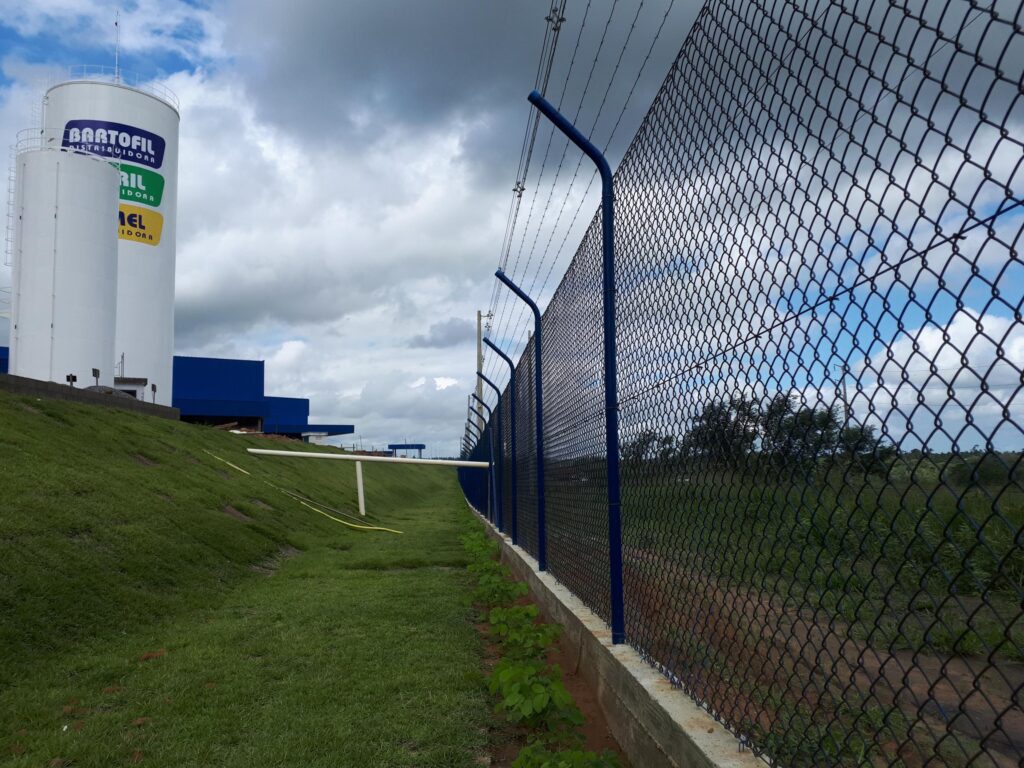 Alambrado para galpão logístico